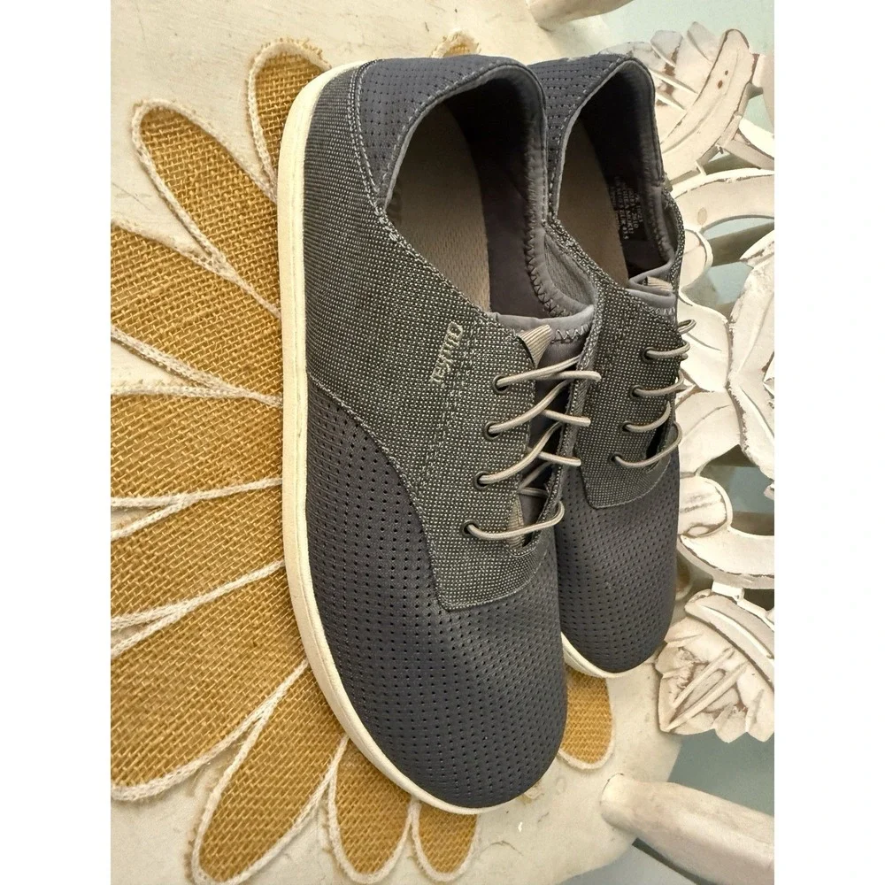 OLUKAI Nohea Moku Charcoal/Clay Casual Shoes Mens Size US 10.5 (new price $120)